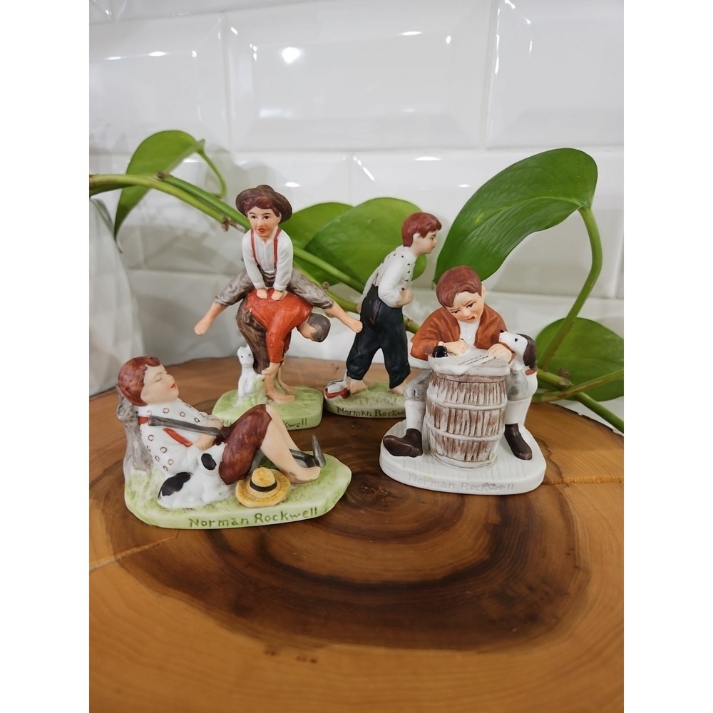 Beautiful Vintage 1979 NORMAN ROCKWELL Figurines SET OF 4